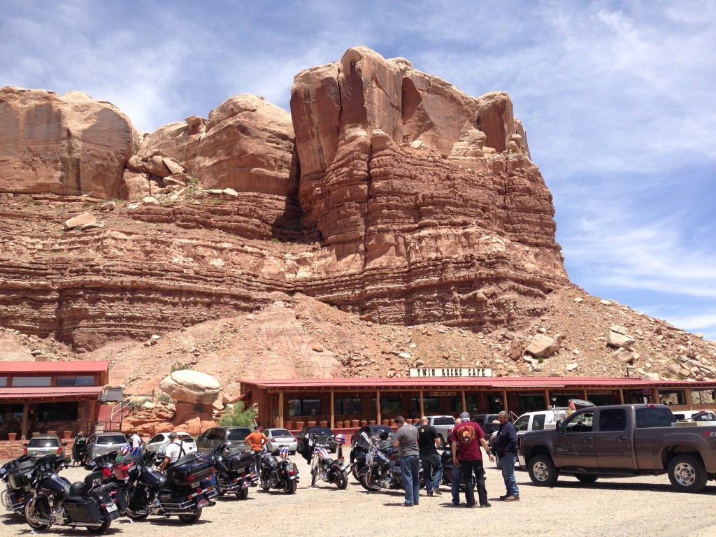 Twin Rocks Cafe, Bluff Utah